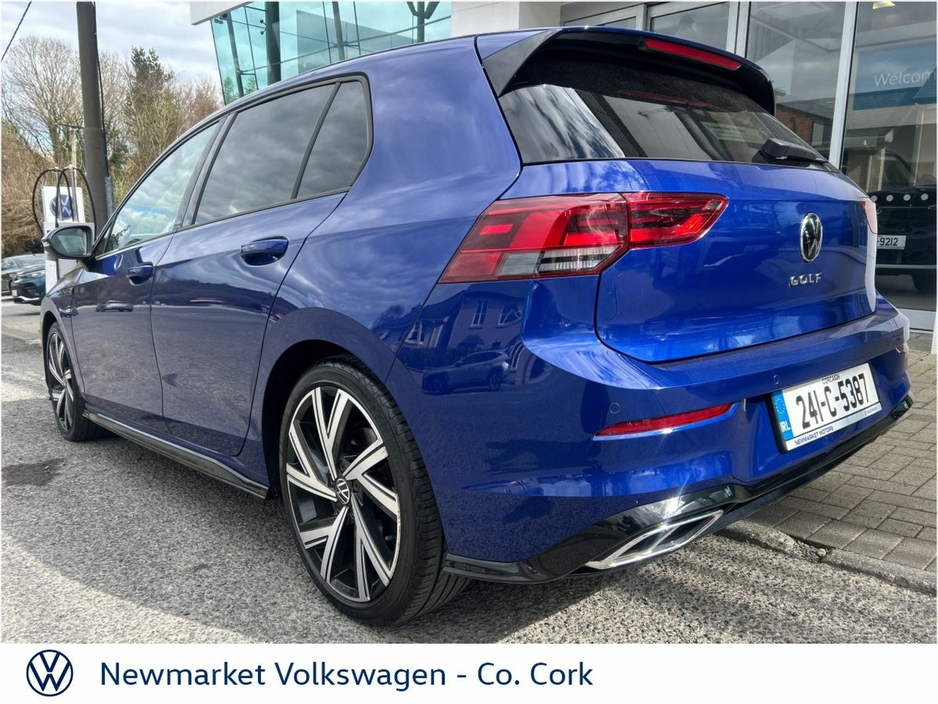 2024 Volkswagen Golf - image 16