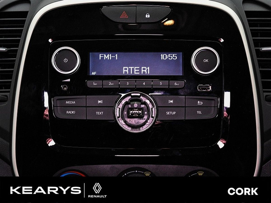 2020 Renault Captur - image 21