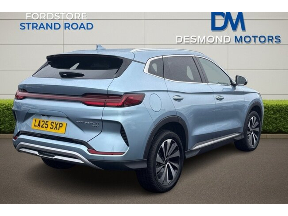 2025 BYD Seal U - image 8