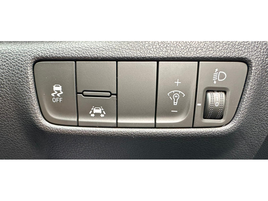 2019 Hyundai Kona - image 28