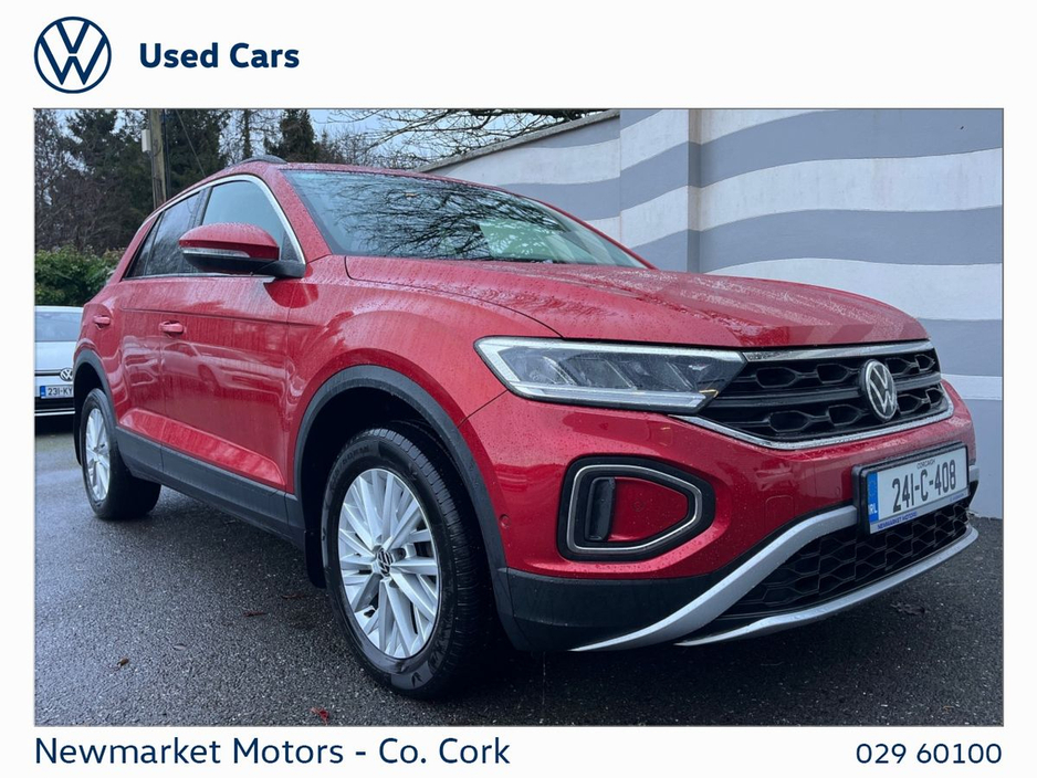 2024 Volkswagen T-Roc - image 6