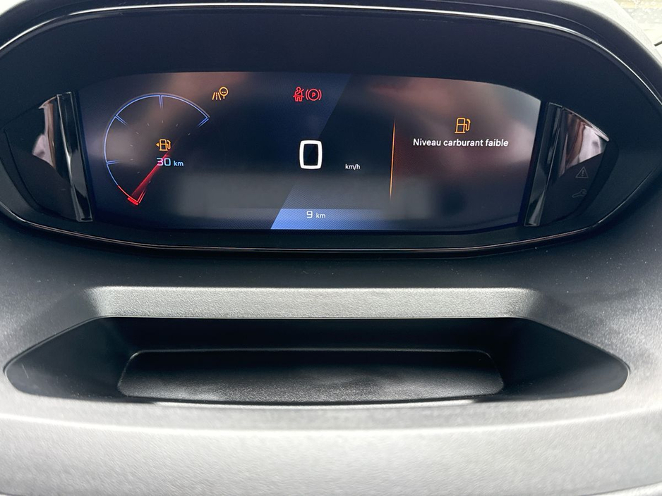 2026 Peugeot Partner - image 13