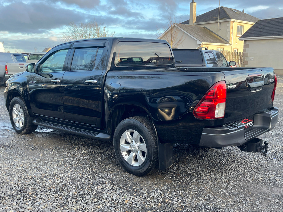 2021 Toyota Hilux D-4D 4WD DCB MAUAL €29,212