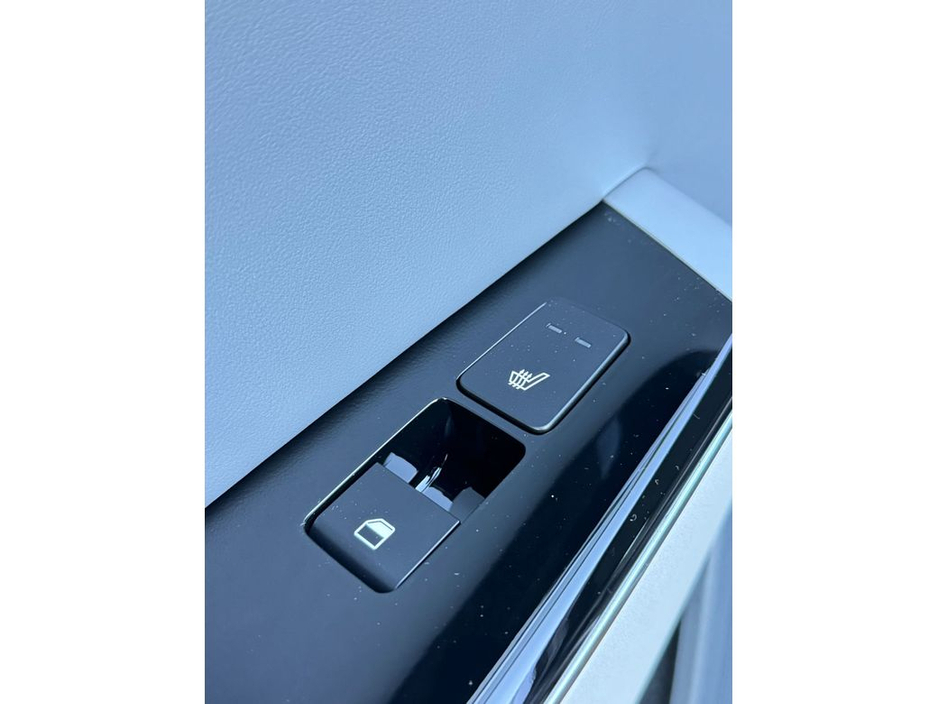 2025 Kia EV6 - image 21