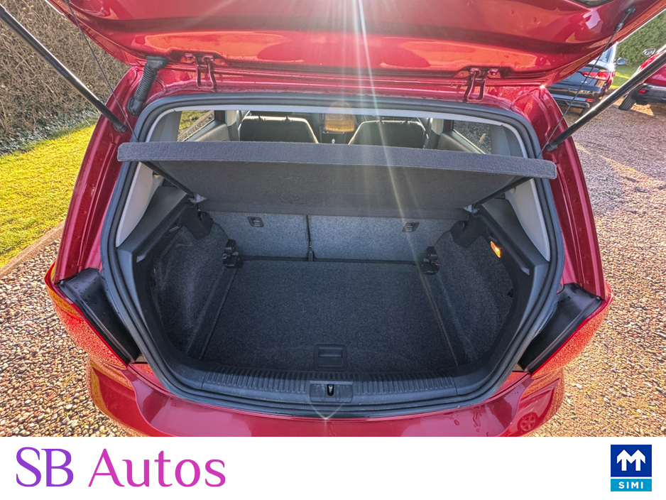 2016 Volkswagen Polo 162 Volkswagen Polo Comfortline 1.2 DSG €11,950