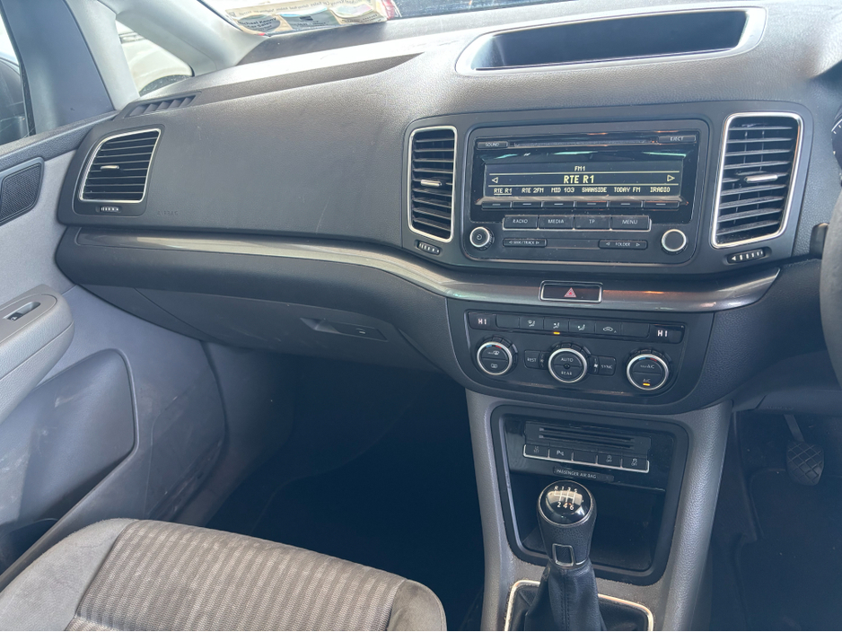 2014 SEAT Alhambra - image 8