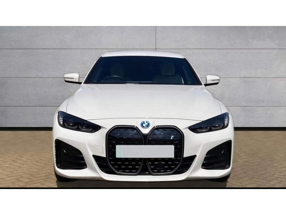 2023 BMW i4 - image 4