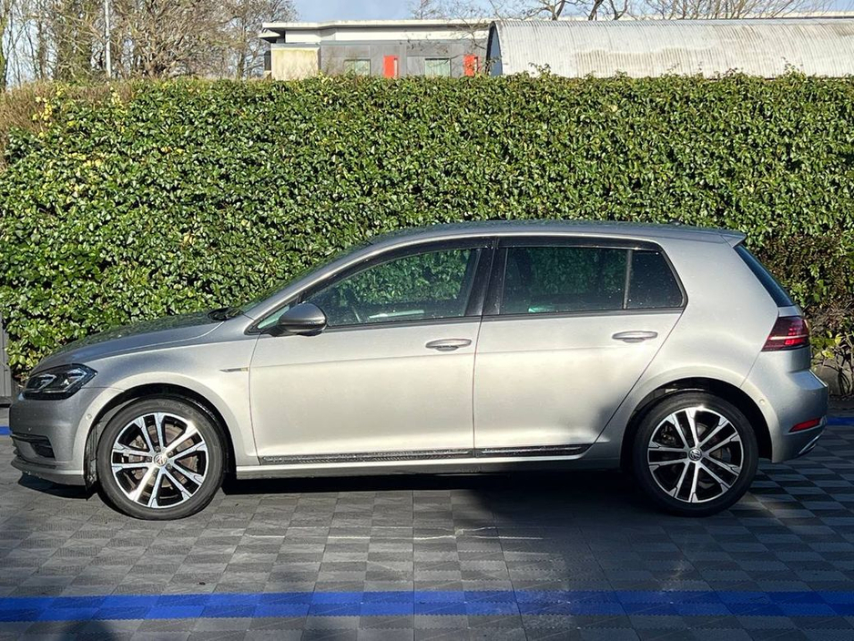 2020 Volkswagen Golf 2.0 TDI * HUGE SPEC * // 360 PARKING SENSORS // APPLE CARPLAY/ANDROID AUTO // HEADS-UP DISPLAY €21,900