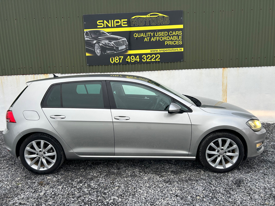 2017 Volkswagen Golf - image 11