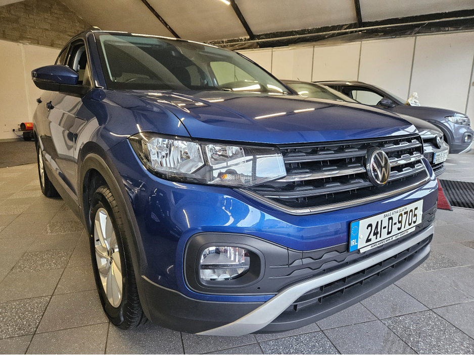 2024 Volkswagen T-Cross LIFE 1.0 TSI MANUAL 5SPEED 95BHP €27,650