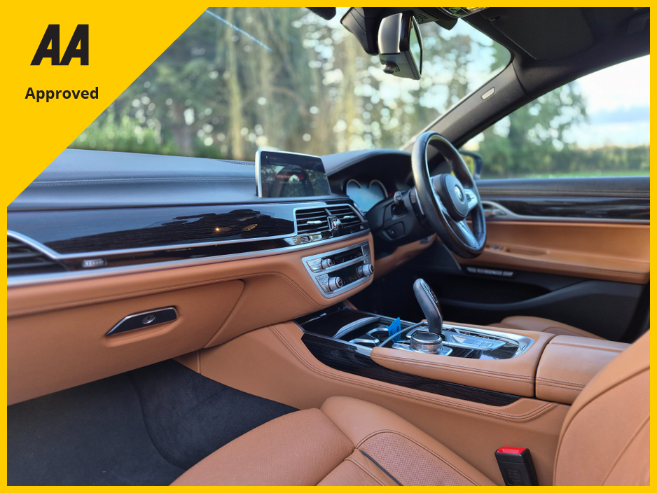 2019 BMW 7 Series M Sport+ Mega Spec + Mega Spec