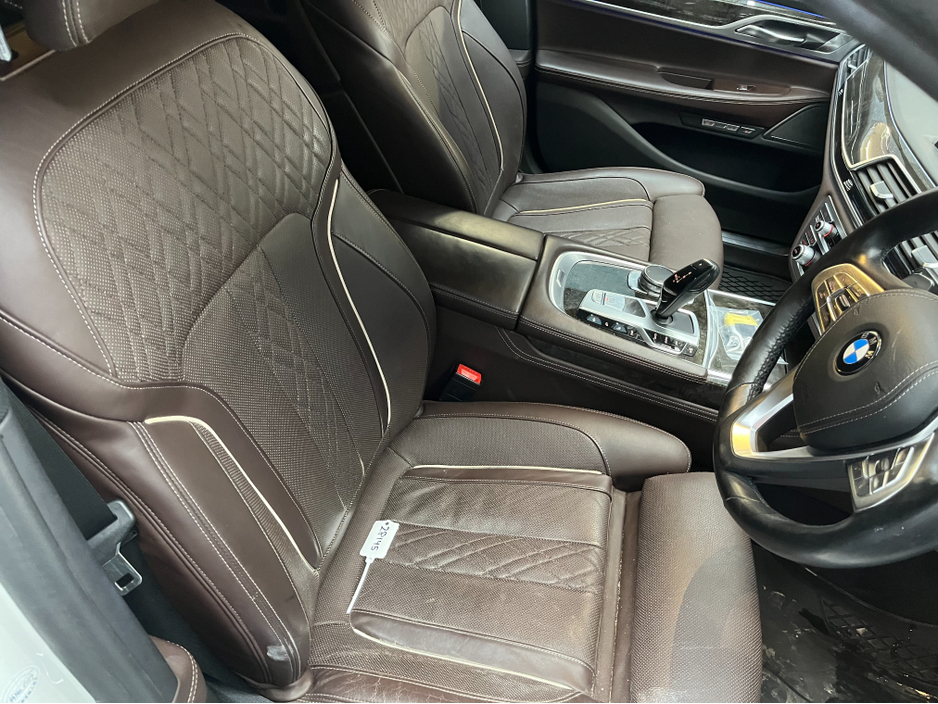 2017 BMW 7 Series €26950 2017 BMW 740E IPERFORMANCE M-SPORT 2.0 AUTOMATIC / CRUISE CONTROL / 360° CAMERA / ELECTRIC MEMORY HEATED & MASSAGING SEATS / PADDLE SHIFTERS / PANORAMIC SUNROOF / AMBIENT LIGHTS €26,950