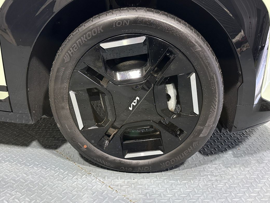 2025 Kia EV3 GT Line 605 Kms Range €43,800