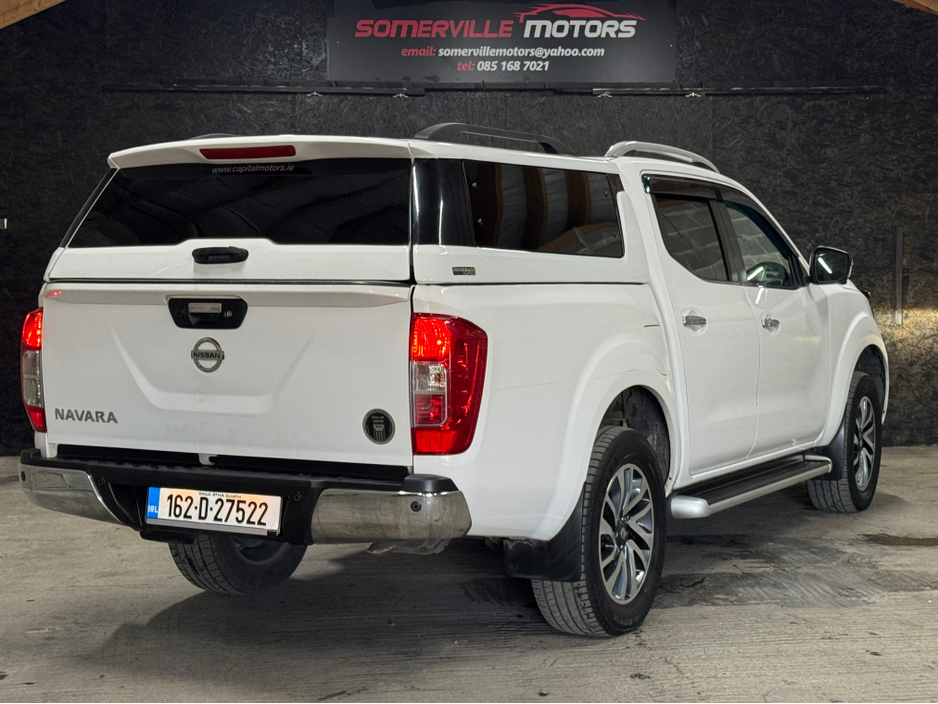 2016 Nissan Navara - image 4