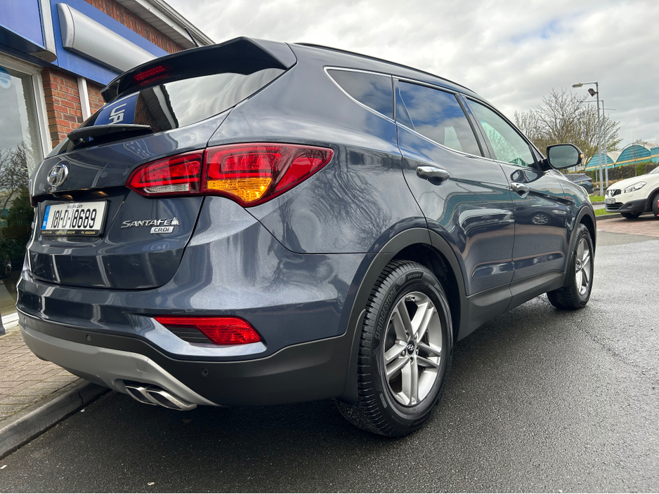 2018 Hyundai Santa Fe - image 18