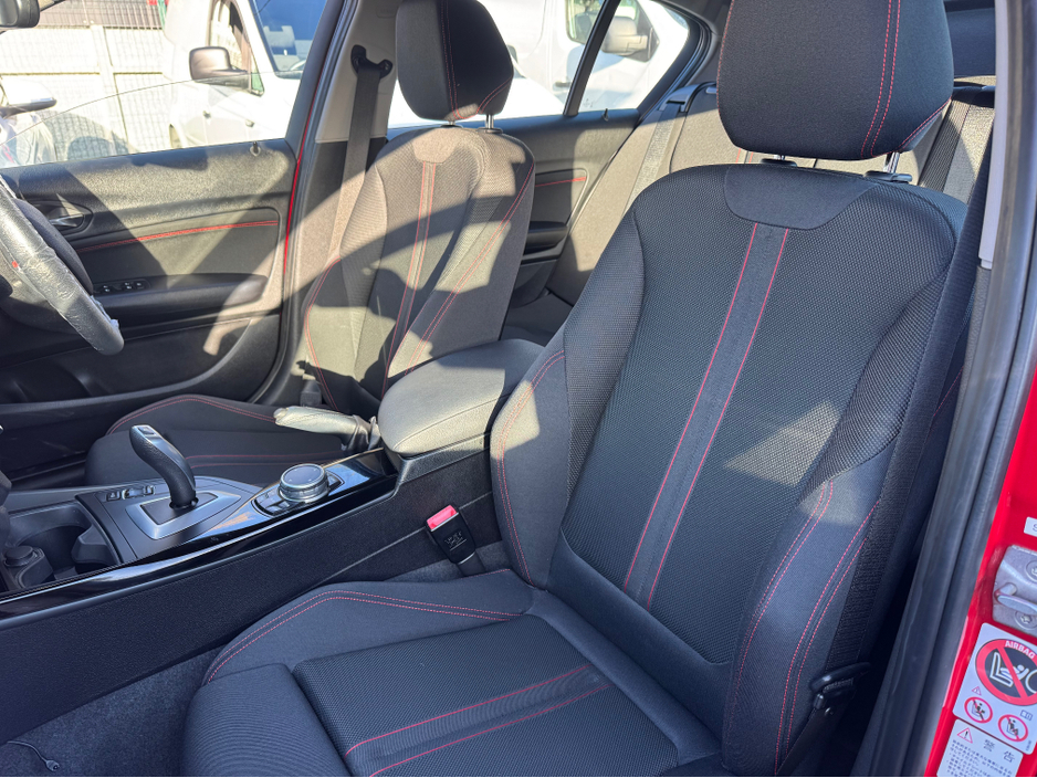 2016 BMW 1 Series - image 13