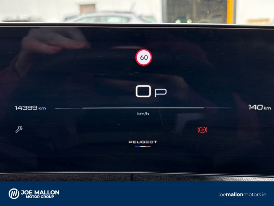 2025 Peugeot 3008 - image 18