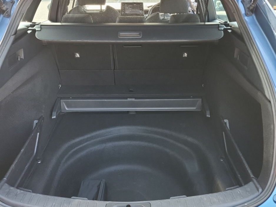 2020 Toyota Corolla - image 7