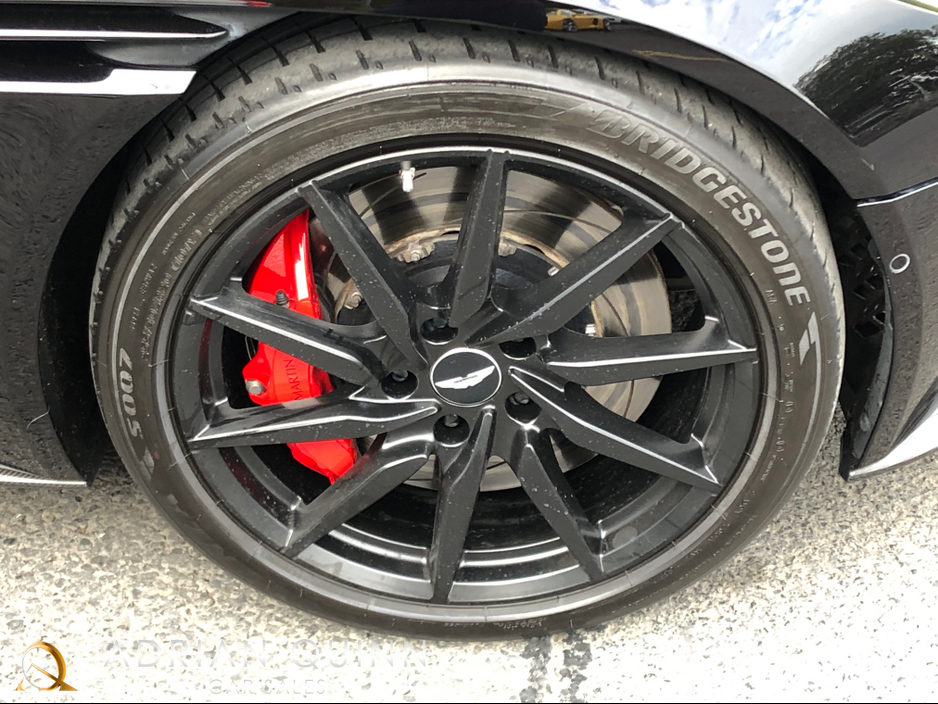 2018 Aston Martin DB11 4.0 V8 AUTO==HUGE SPEC==ONLY 12K MILES==COST OVER €380K NEW== €154,950