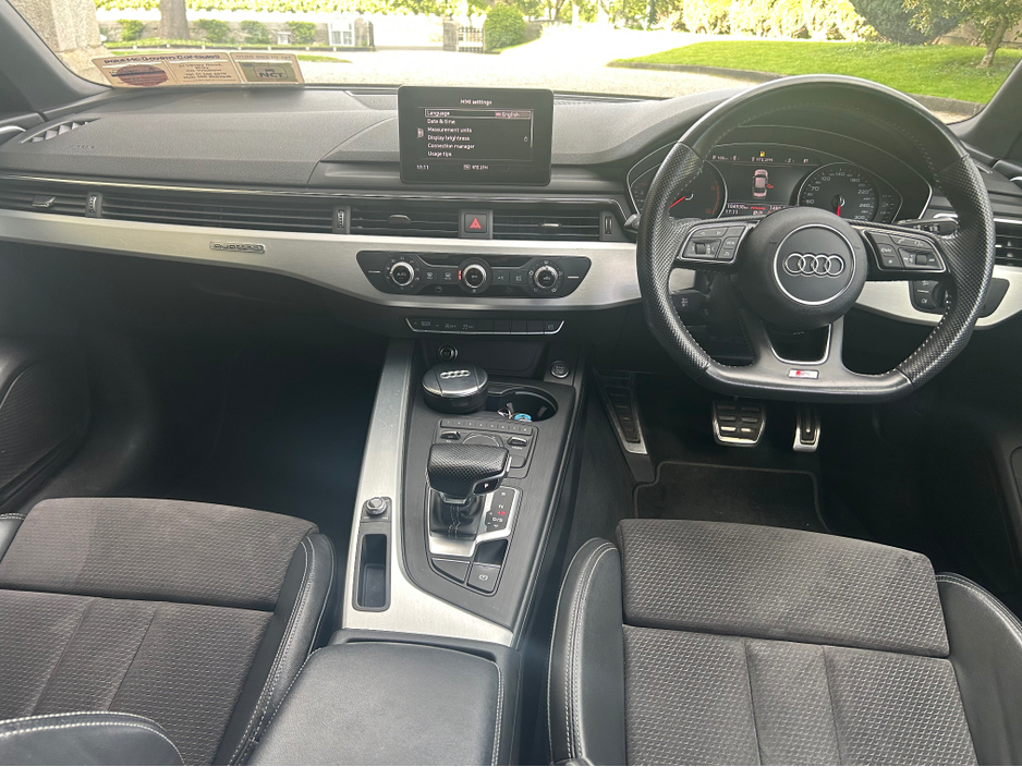 2016 Audi A4 - image 8