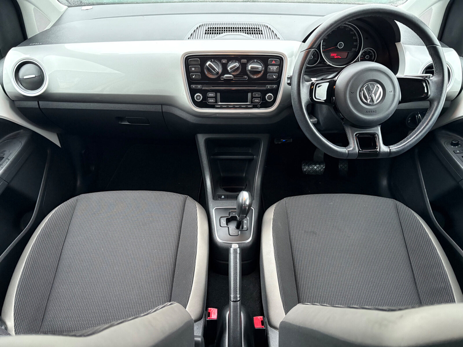 2014 Volkswagen up!  €8,490