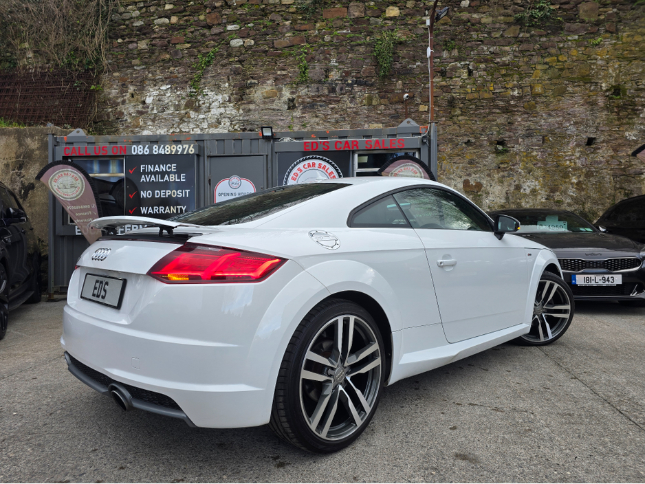 2016 Audi TT - image 10