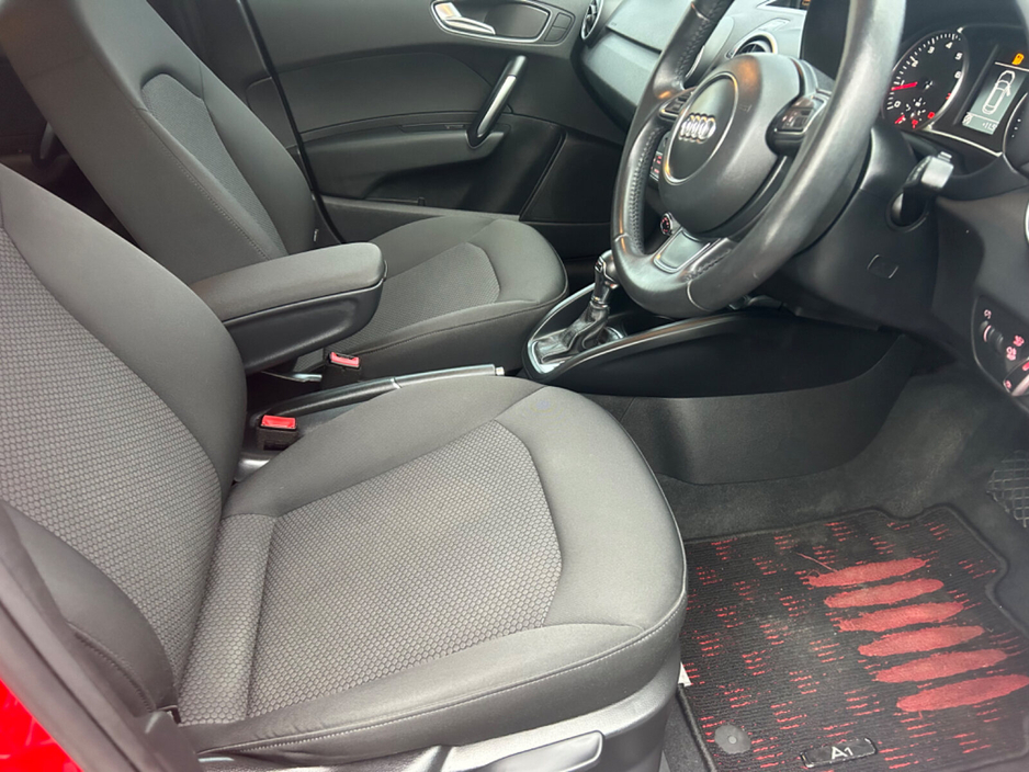 2014 Audi A1 - image 9