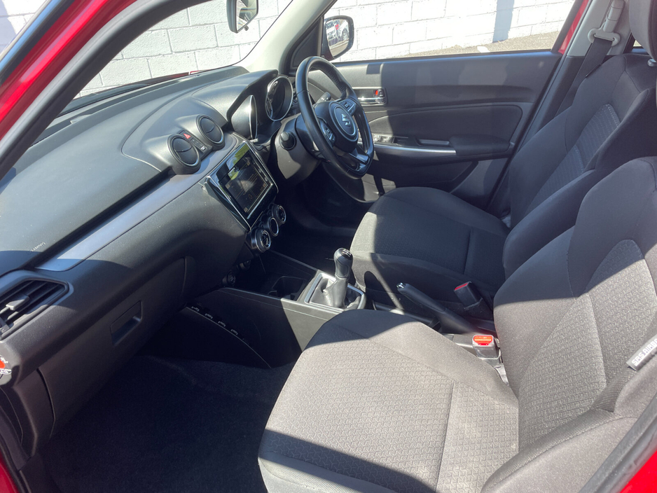 2022 Suzuki Swift - image 9