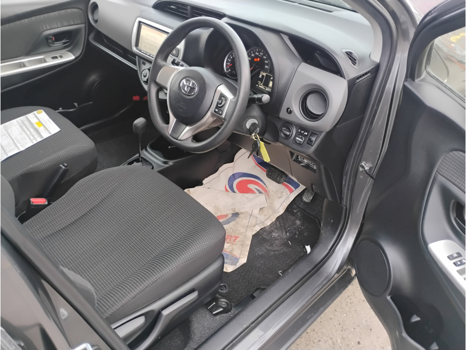 2014 Toyota Yaris DBA-NSP130 5DR AUTO €8,550