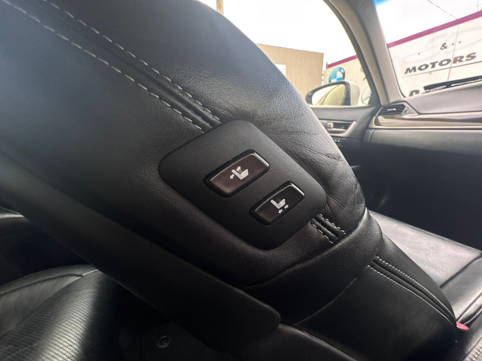 2013 Lexus GS 450 h - image 36