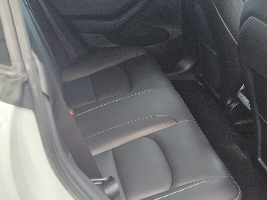 2023 Tesla Model 3 - image 8