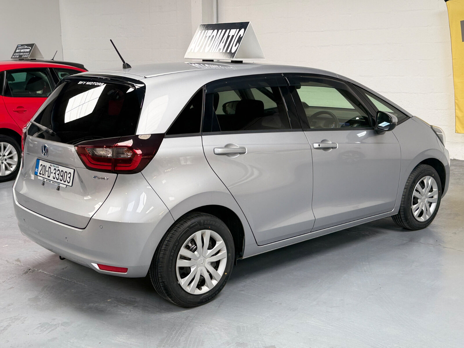 2020 Honda Jazz - image 5