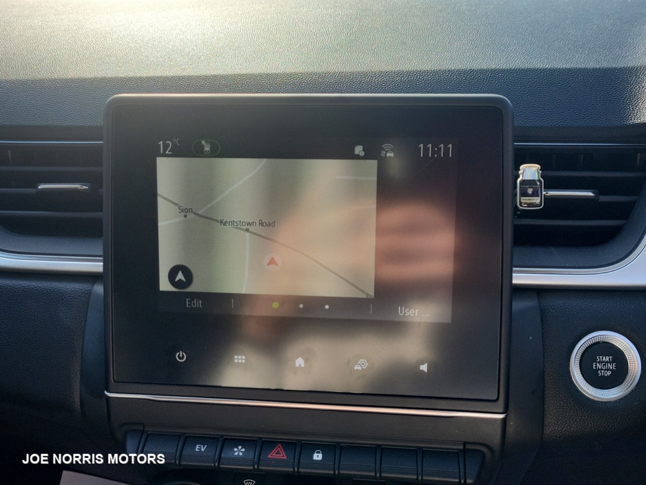 2023 Renault Captur - image 17