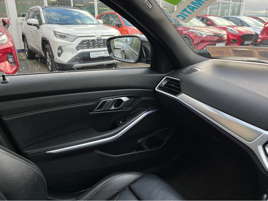 2019 BMW 3 Series 330e M-SPORT AUTOMATIC 2.0 PETROL PLUG IN HYBRID //REVERSE CAMERA//SAT NAV//FULL LEATHER HEATED SEATS// €26,950