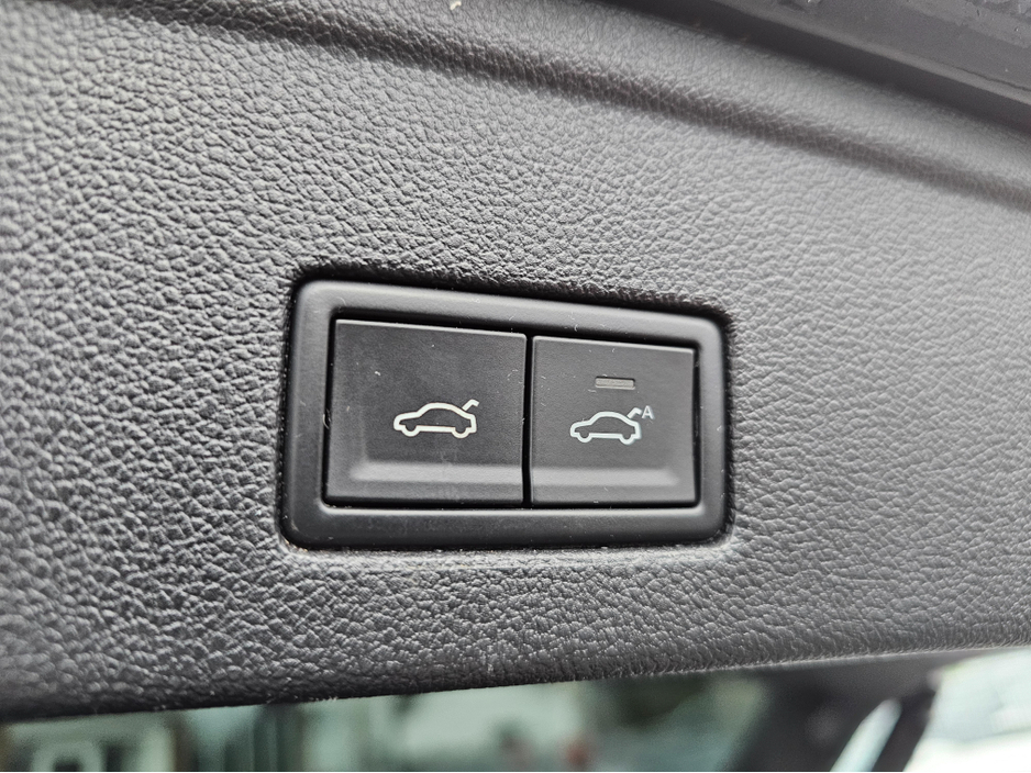 2019 Volkswagen Touareg 3.0 TDI 4M 231HP 4DR A AUTO €26,950