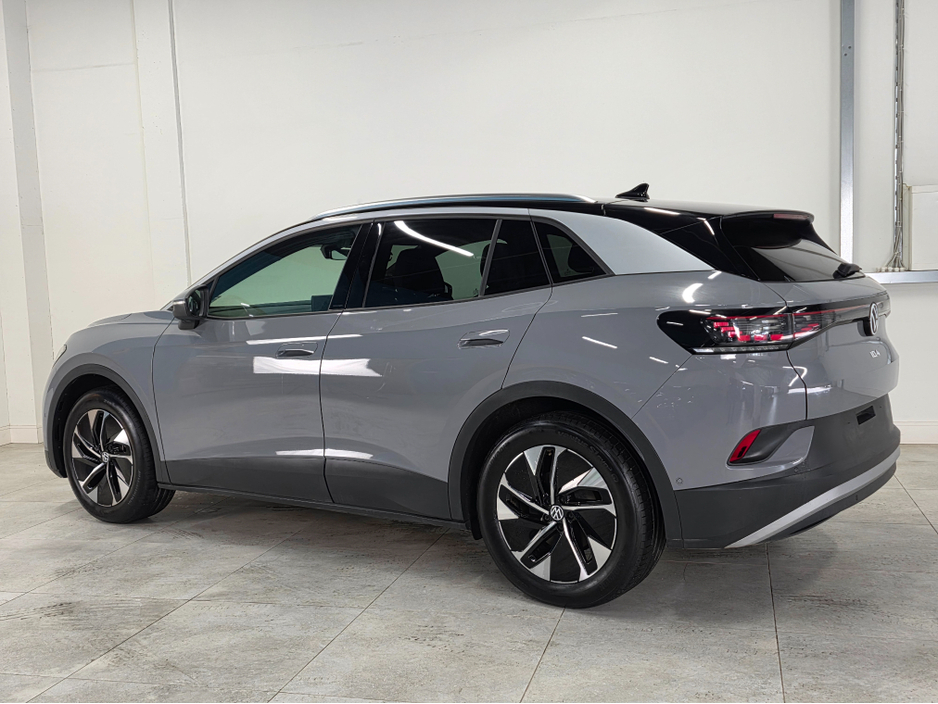 2025 Volkswagen ID.4 - image 15