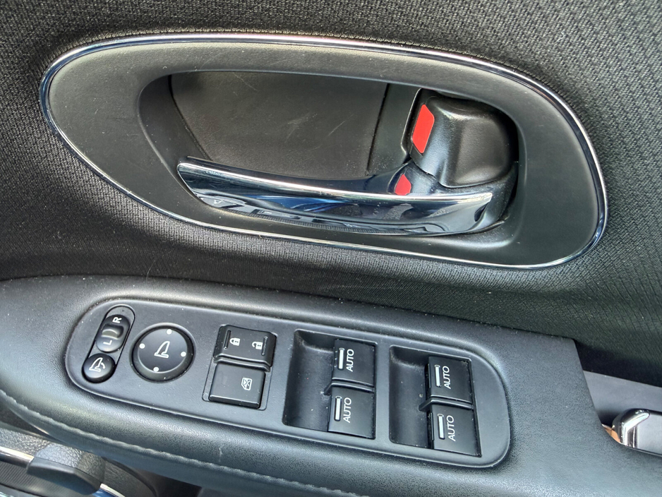 2015 Honda HR-V - image 20