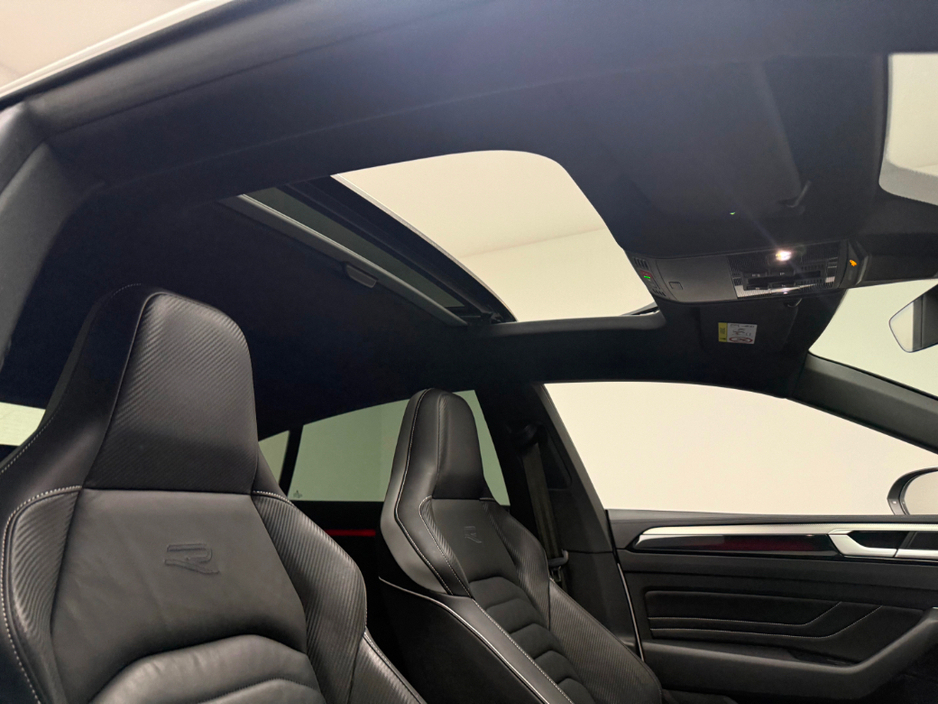 2024 Volkswagen Arteon R-LINE 1.4 TSI PHEV *PAN ROOF* €41,990