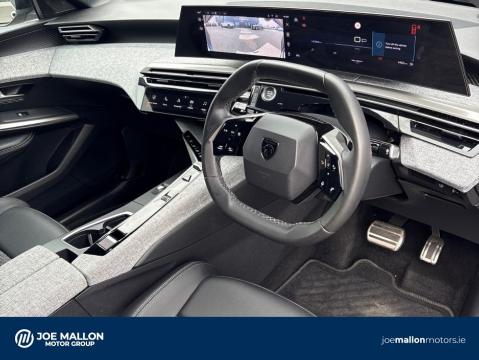 2025 Peugeot 3008 - image 9