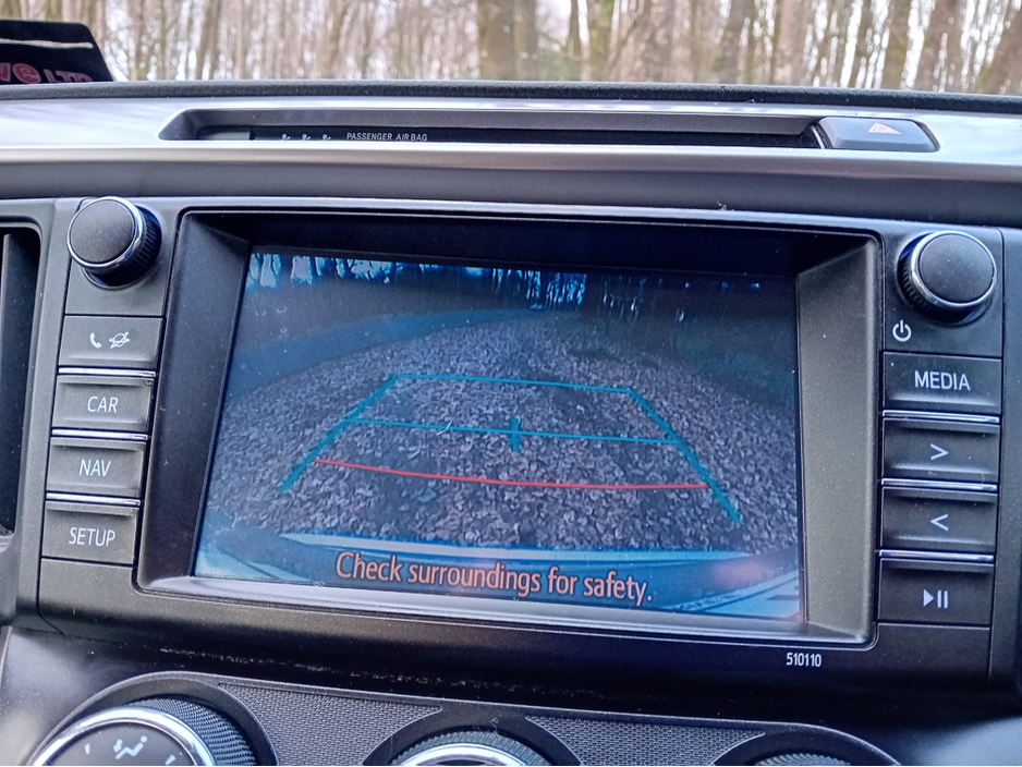 2017 Toyota Rav4 - image 19