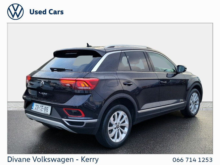 2023 Volkswagen T-Roc - image 15