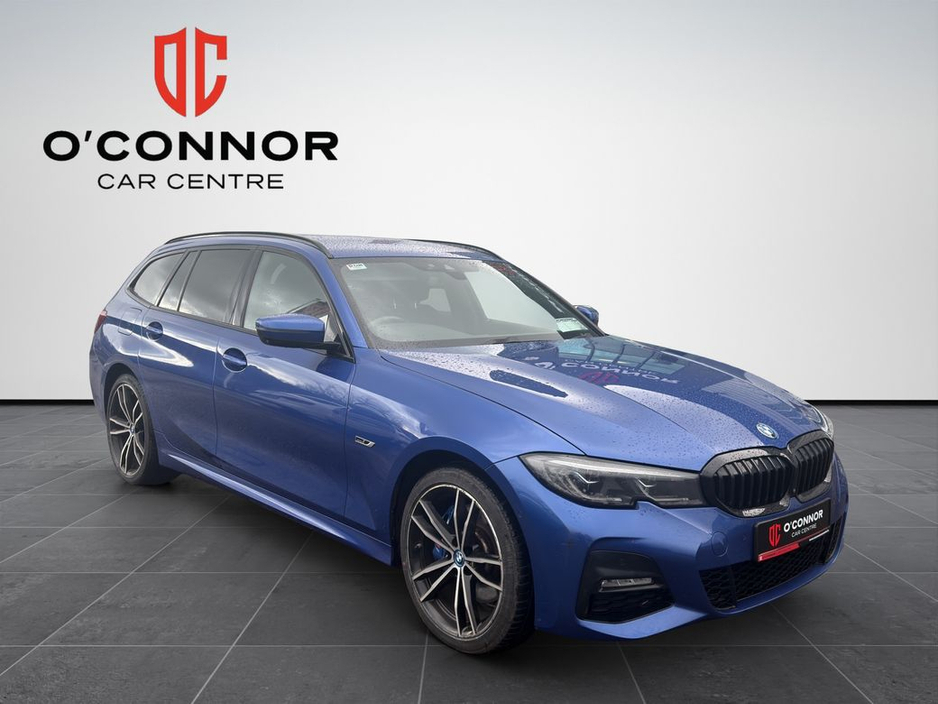 2022 BMW 3 Series “Family car on paper… head-turner in real life.” €36,888