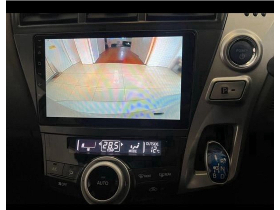 2013 Toyota Prius  €11,990