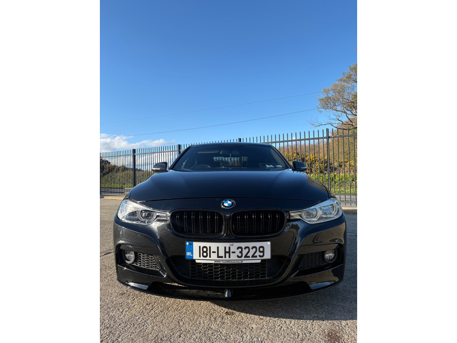 2018 BMW 3 Series - image 7