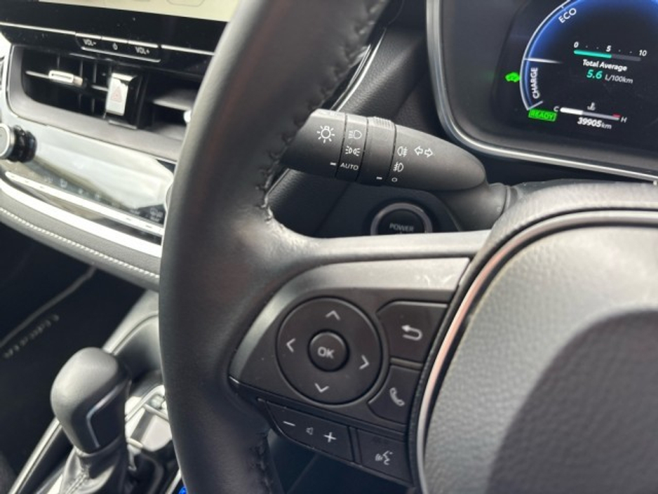 2024 Toyota Corolla - image 11