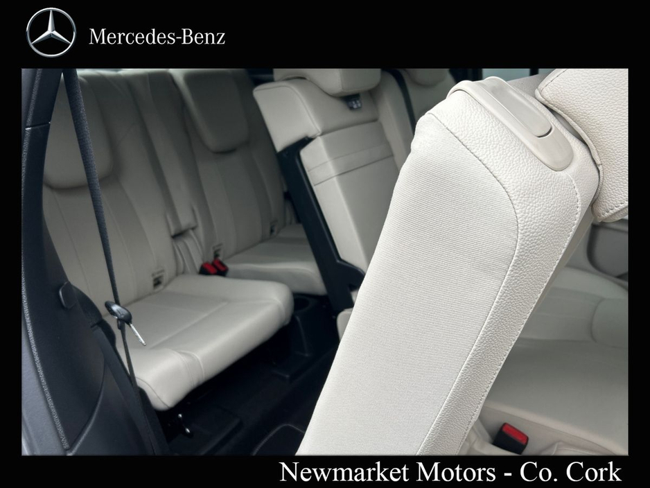 2025 Mercedes-Benz GLB - image 14