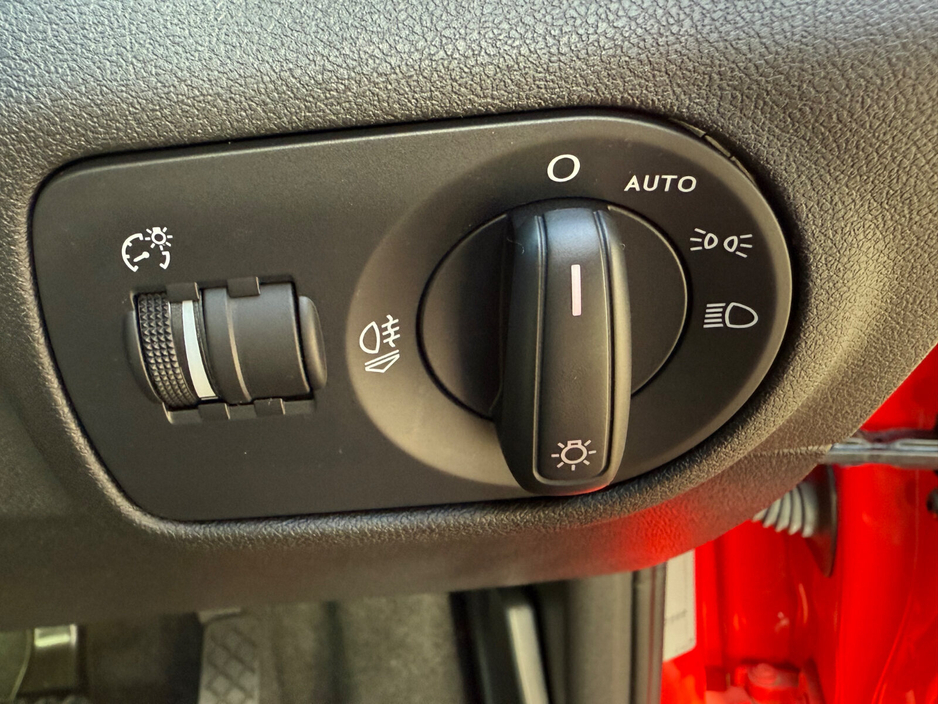 2016 Audi A1 1.0TFSI 95HP €13,560