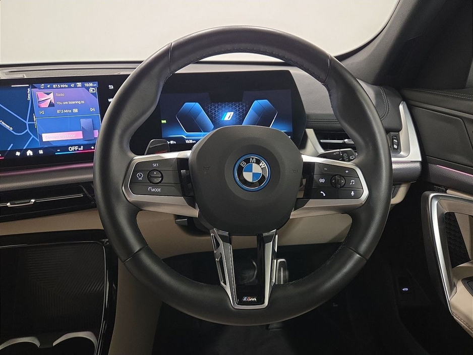2024 BMW iX1 - image 5