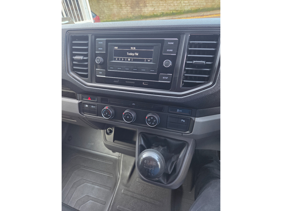 2021 Volkswagen Crafter 35 MWB 140HP MANUAL 6SPEED FWD 5DR €21,000