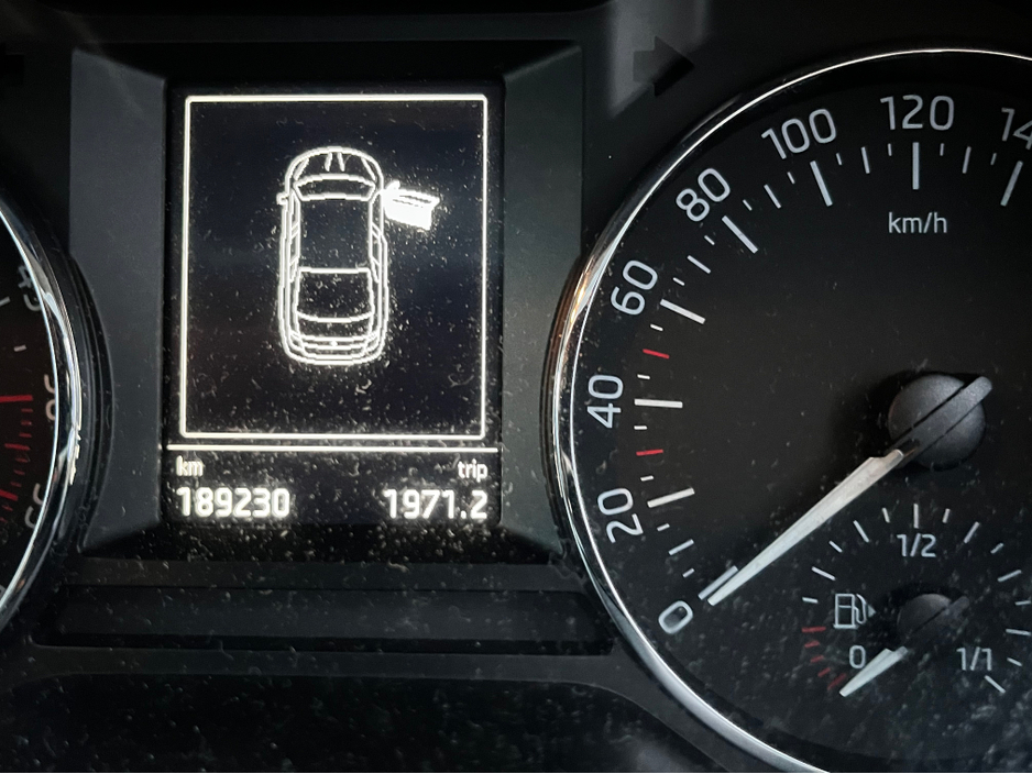 2017 Skoda Octavia - image 5